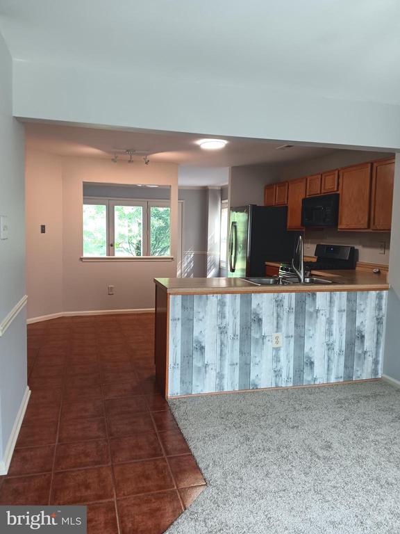 Building Photo - 27 Kanon Ct