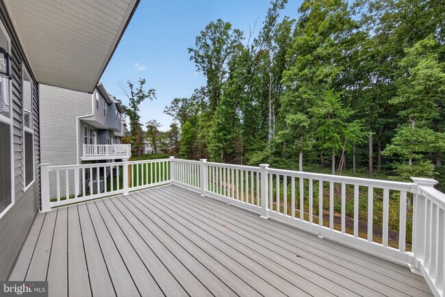Building Photo - 1863 Bergerac Ct