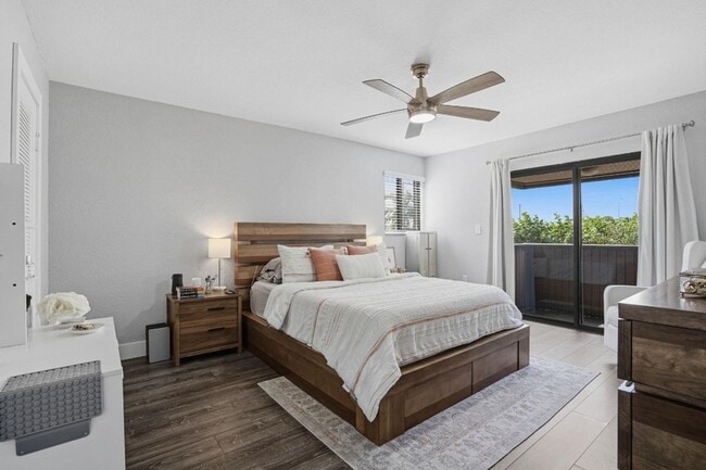 Building Photo - 7136 SW 105th Ct