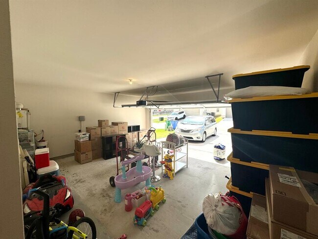 Building Photo - 330 Delaware Mountains Ter