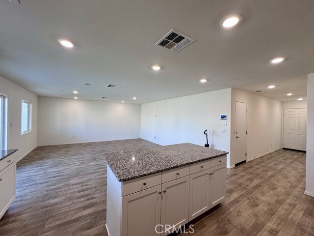 Building Photo - 28798 Enclave Ln