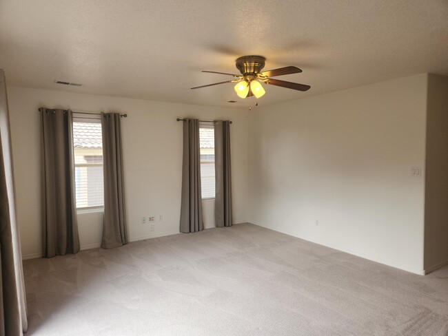 Building Photo - 1943 Busher St SE