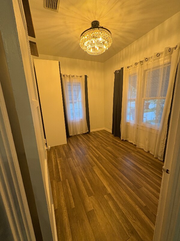 Building Photo - 624 S Pine St