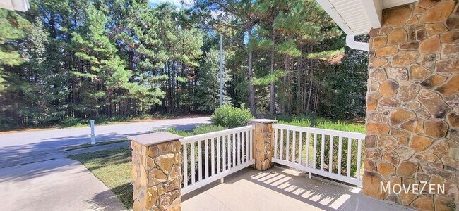 Building Photo - 3926 Magnolia Pond Rd