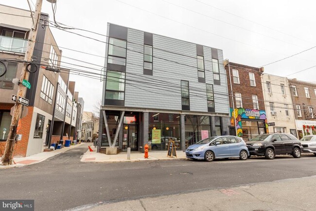 Building Photo - 1317 Frankford Ave