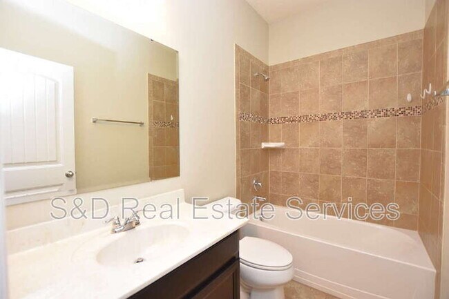 Building Photo - 1977 Wind Meadows Dr