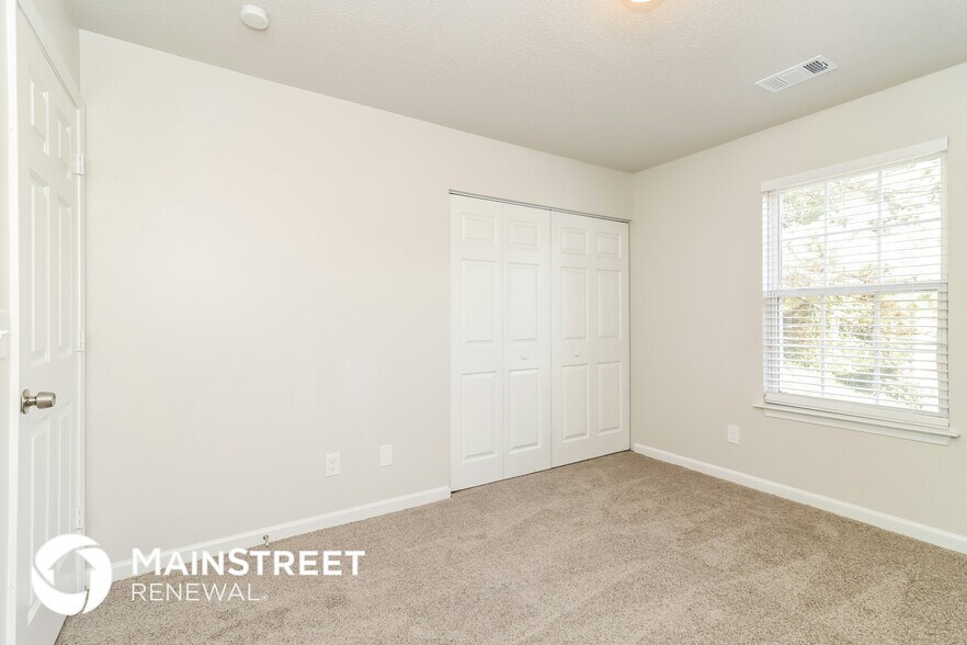 Building Photo - 40 Glenabbey Dr