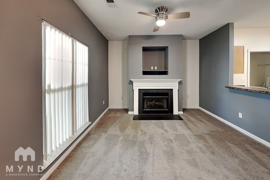 Building Photo - 6325 Mallard View Ln