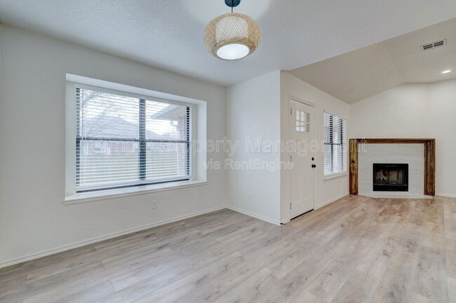 Building Photo - 11546 Berkshire Ct