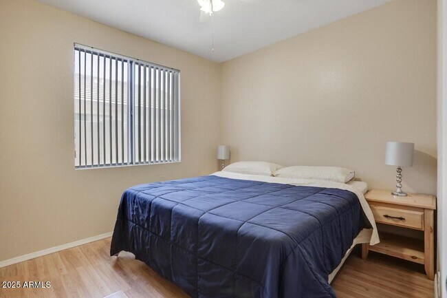 Building Photo - 8857 N 66th Ave