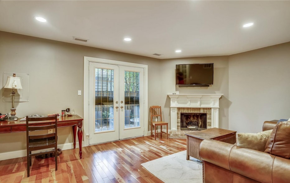 Living Room - 1176 N Utah St