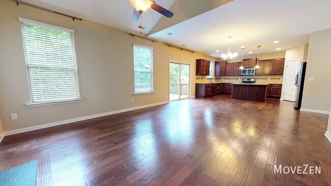 Building Photo - 105 Maraketch Ct