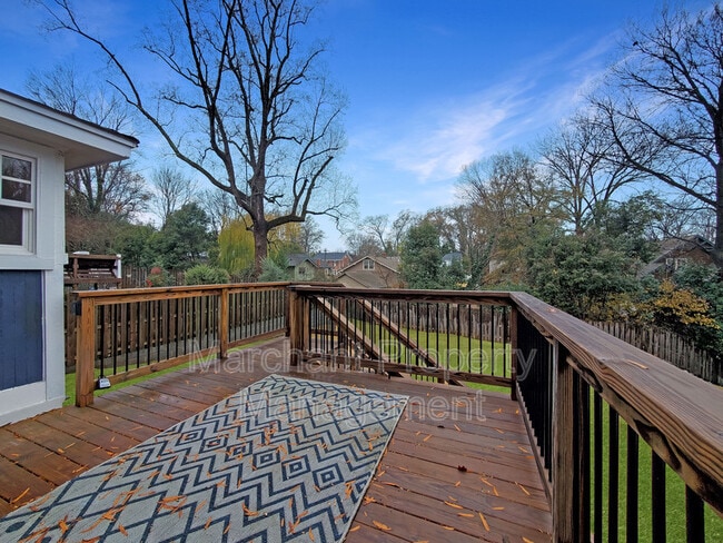 Building Photo - 114 Central Ave