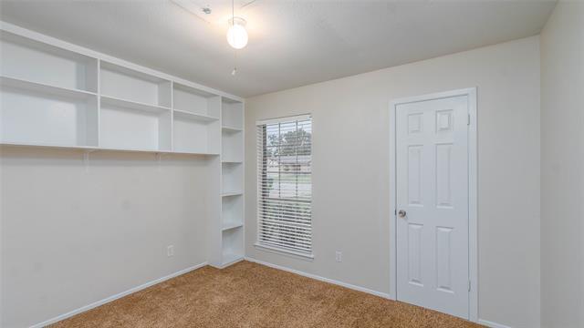 Building Photo - 5621 Brent Dr
