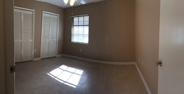 Building Photo - 2623 Magdalina Dr