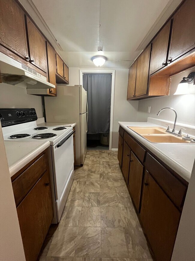 Interior Photo - Hillcrest Apartments