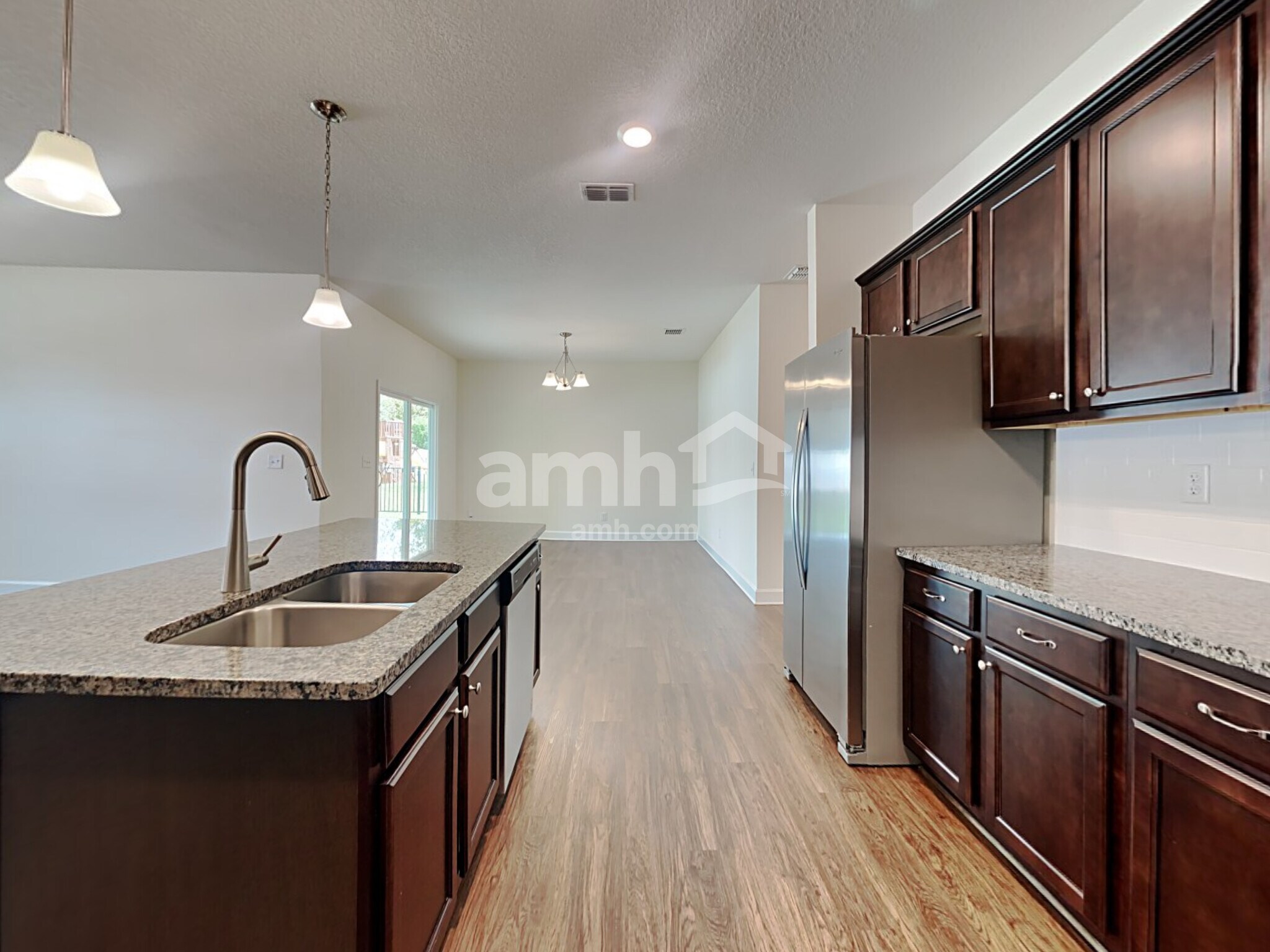 Building Photo - 105 Moultrie Crossing Ln