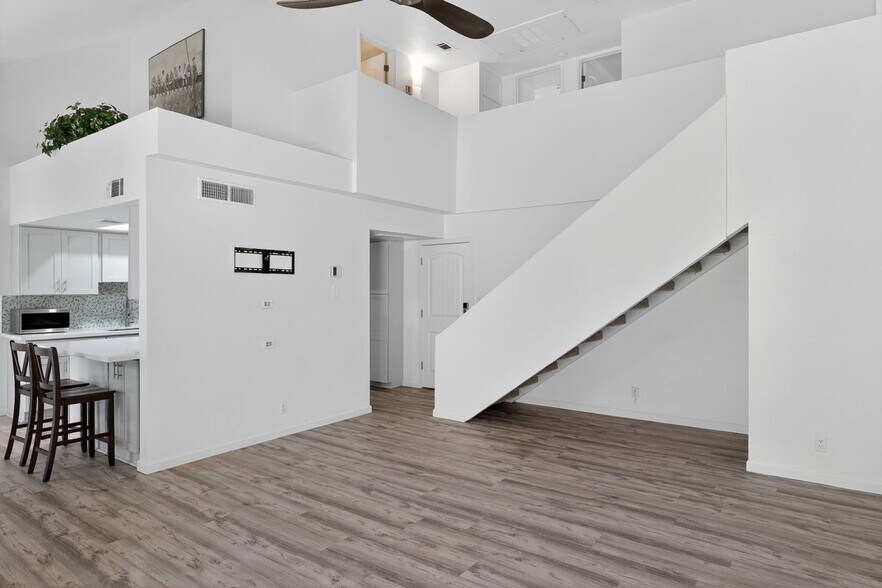 Building Photo - 3807 N 30th St