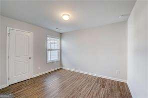 Building Photo - 224 Turner Ln