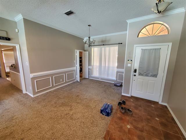 Building Photo - 2609 Classic Ct E