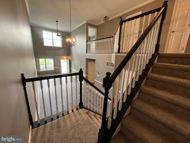 Building Photo - 2016 Greenes Way Cir