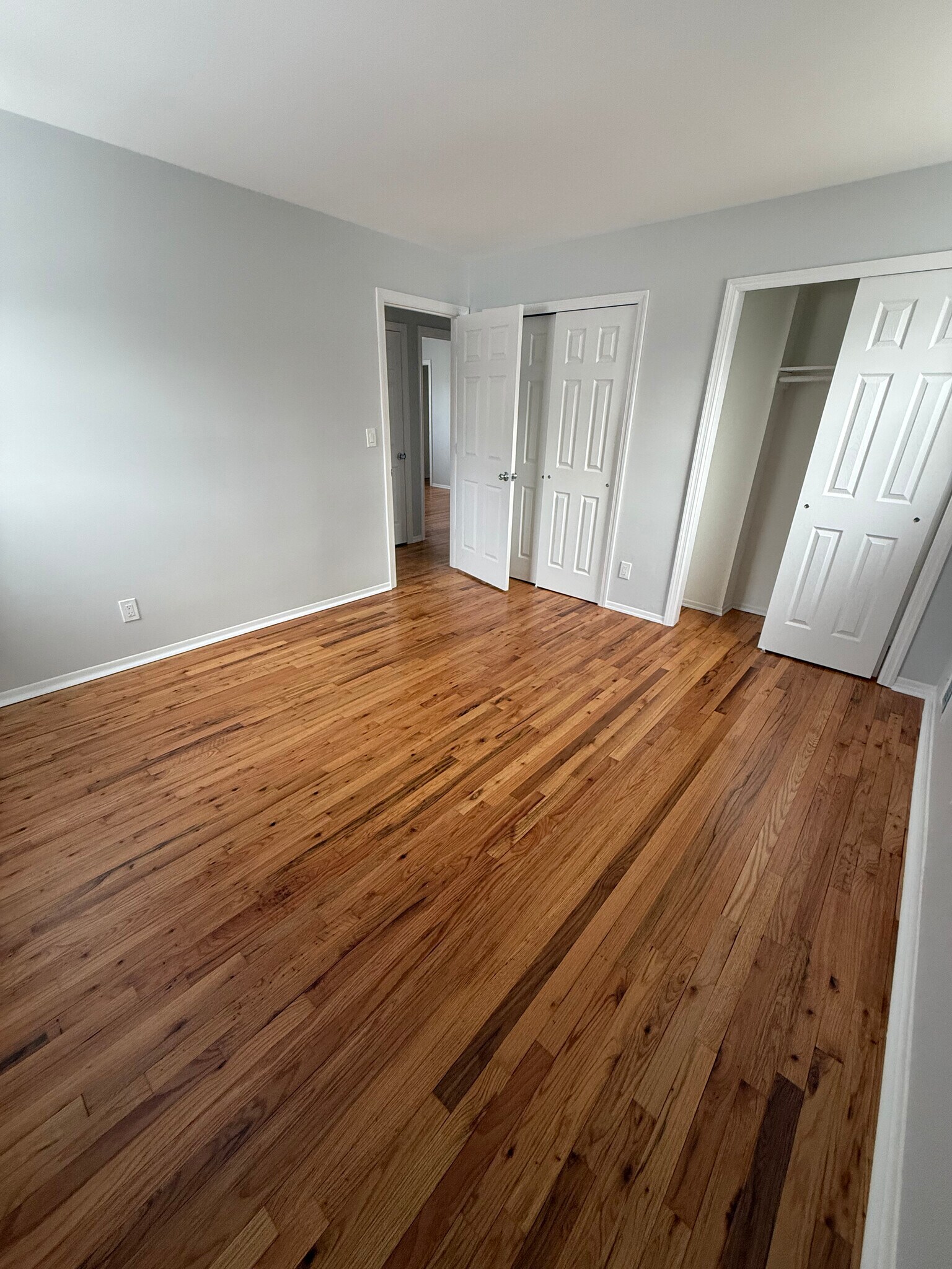Master Bedroom - 916 Walnut St