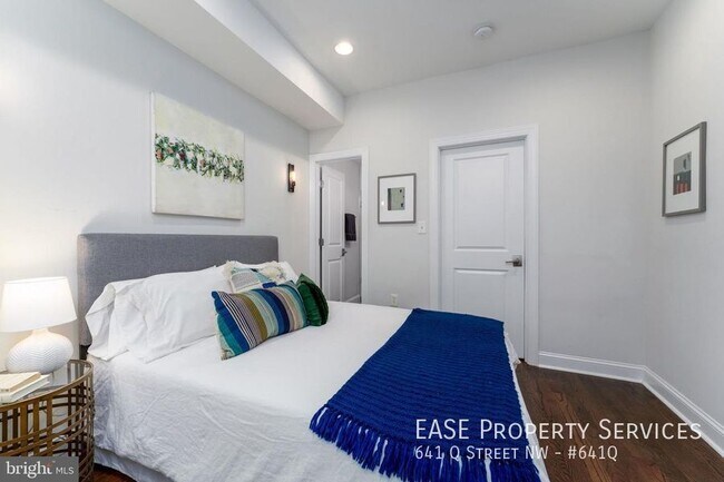 Building Photo - 641 Q St NW