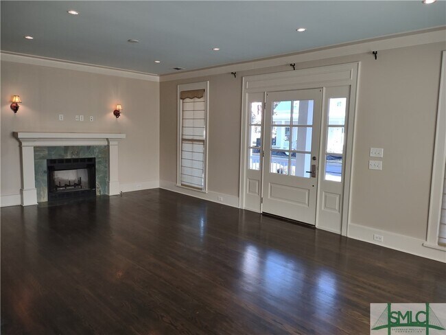Building Photo - 159 Yellow Bluff Rd