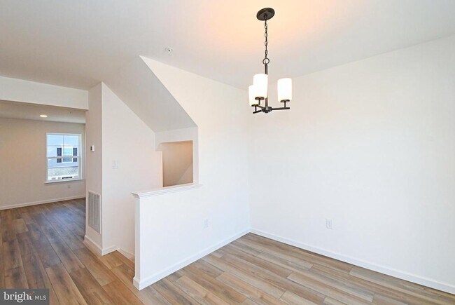 Building Photo - 114 Kuechler Ct