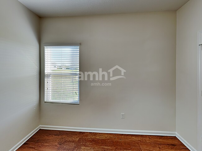 Building Photo - 8178 Radican Rd