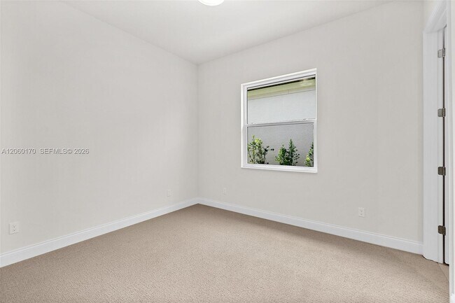 Building Photo - 3 Rio Vista Dr