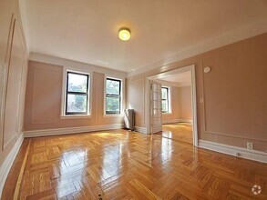 Building Photo - 3 bedroom in BRONX NY 10463