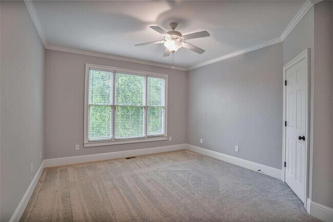 Building Photo - 415 Autry Mill Cir