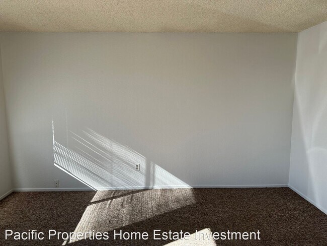 Building Photo - 3 br, 1 bath House - 2771 South Ocean Blv