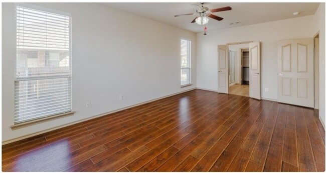 Building Photo - 1619 Brighton Downs