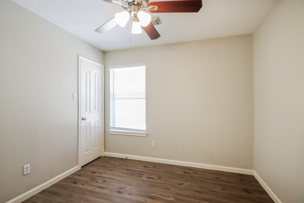 Building Photo - 26126 Cypresswood Dr