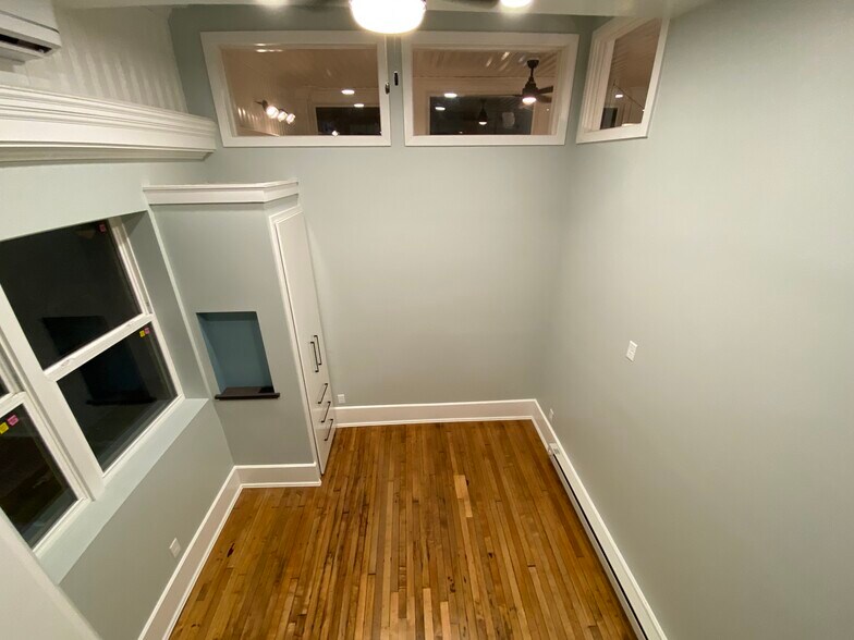 Bedroom from loft - 1728 N Franklin Pl