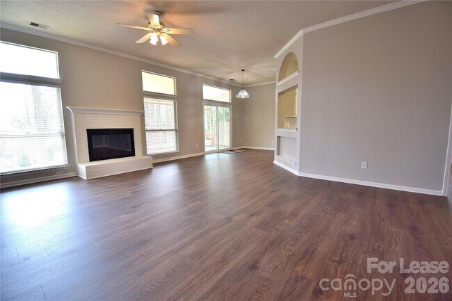 Building Photo - 9530 Errington Ln