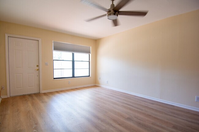 Building Photo - 431 Jupiter Lakes Blvd