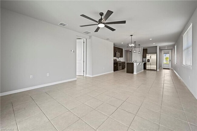 Building Photo - 43744 Cattleman Dr
