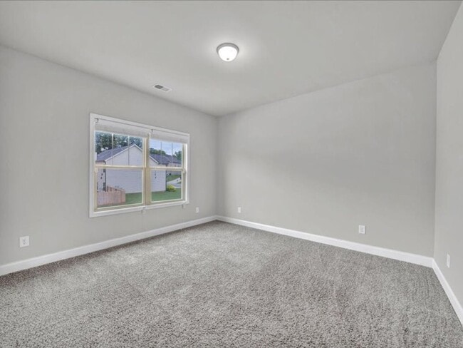 Building Photo - Spacious 4BR Home with Fenced Yard & Community Pool
