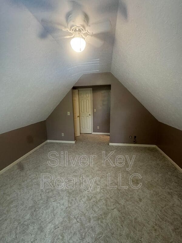 Building Photo - 136 S Matlock Ave