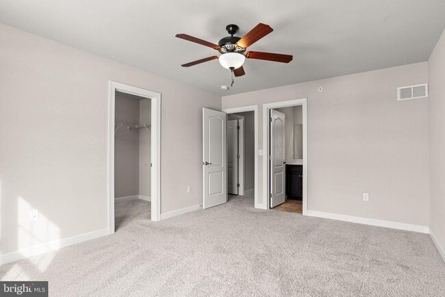 Building Photo - 140 Sage Blvd