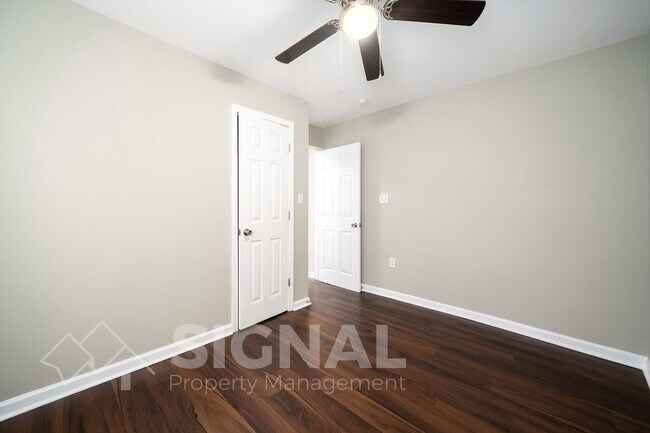 Building Photo - 1524 33rd St Ensley