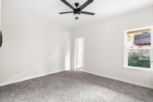 Building Photo - 841 Omeara-