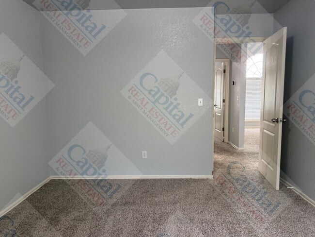 Building Photo - 1720 Briarcreek