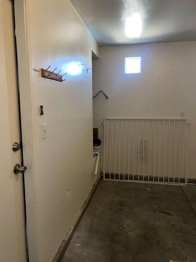 Building Photo - 2275 Windmill Grove Ct