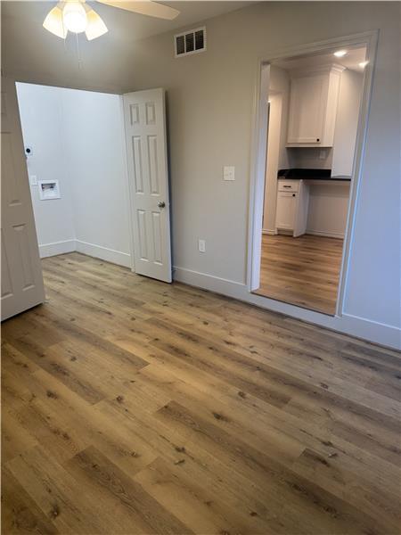 Building Photo - 207 Laurel Ln