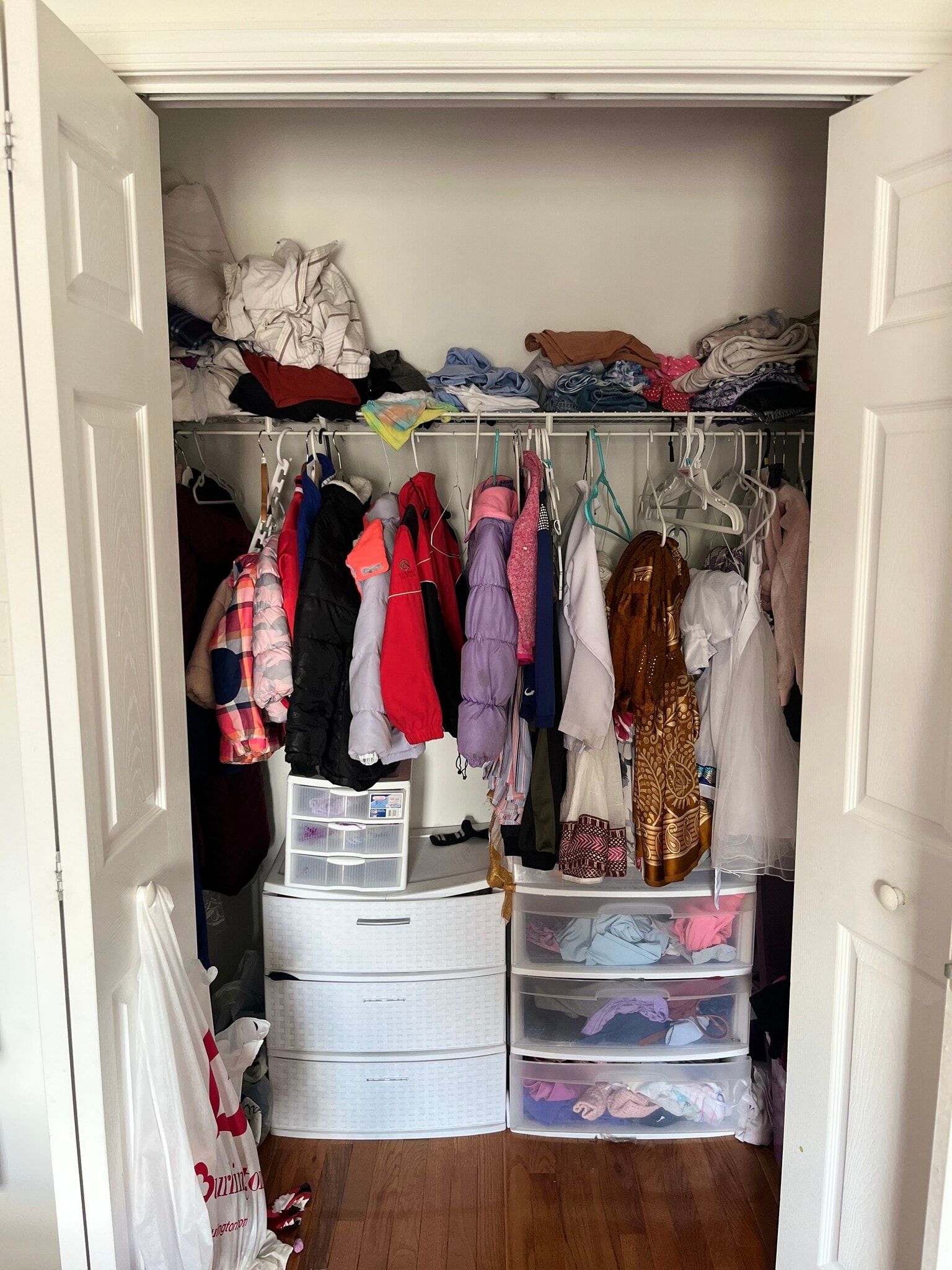 Closet of the upstairs bedroom - 566 Pennsylvania Ave