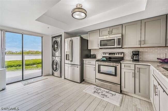 Building Photo - 21513 Indian Bayou Dr